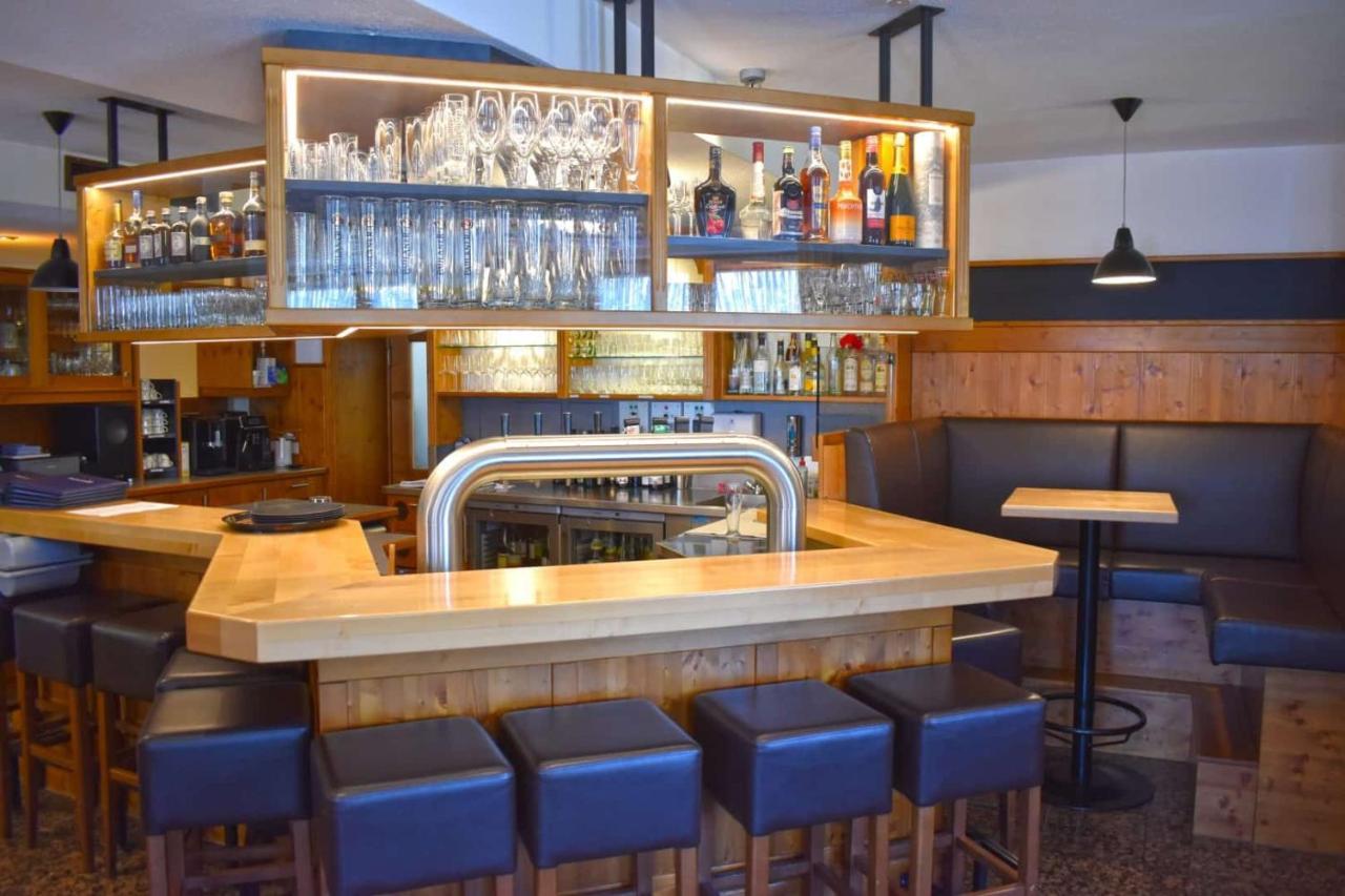 Hotel Und Restaurant Nehrener Hof Zewnętrze zdjęcie