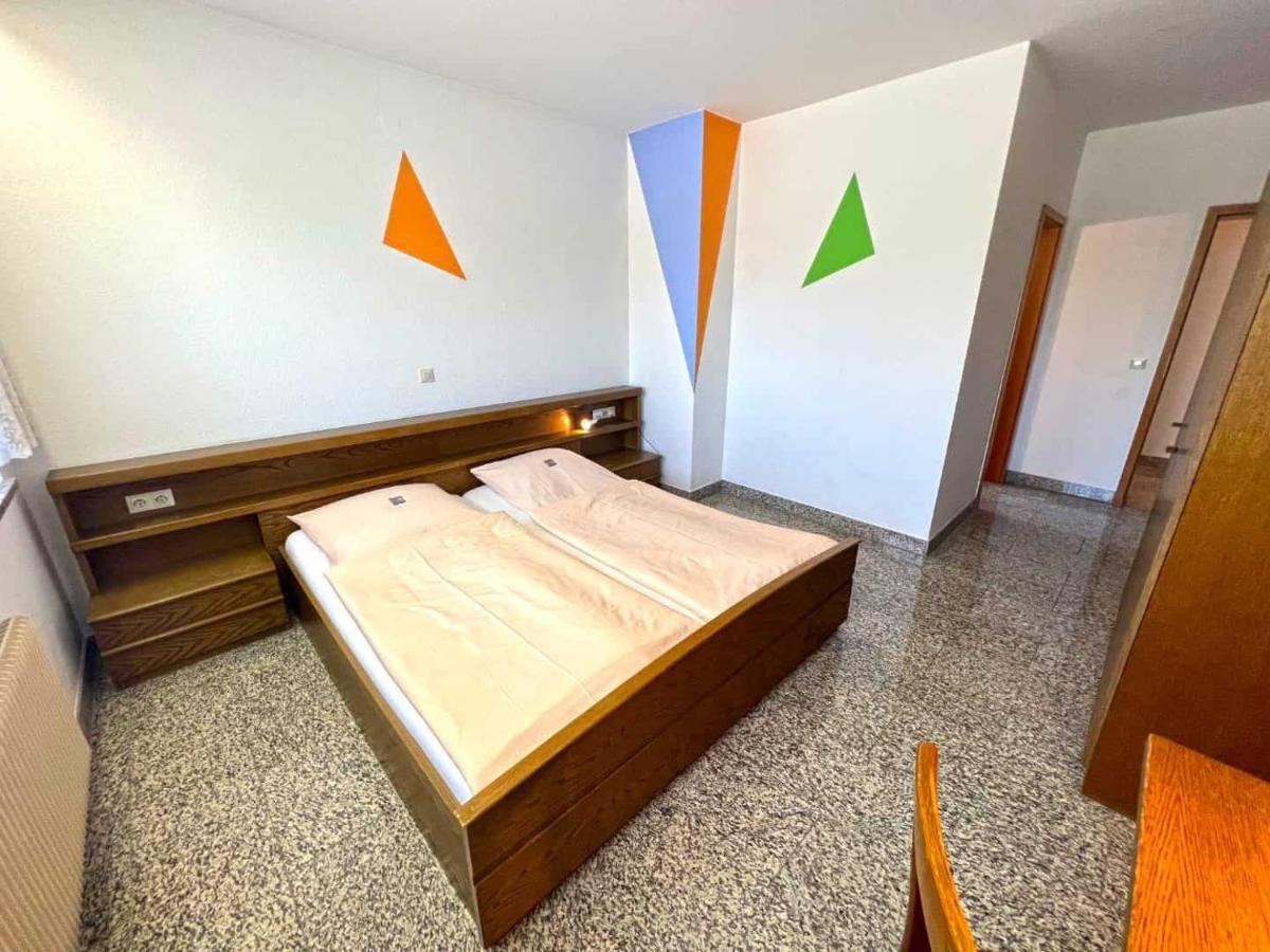Hotel Und Restaurant Nehrener Hof Zewnętrze zdjęcie