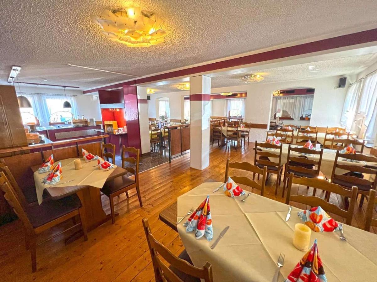Hotel Und Restaurant Nehrener Hof Zewnętrze zdjęcie