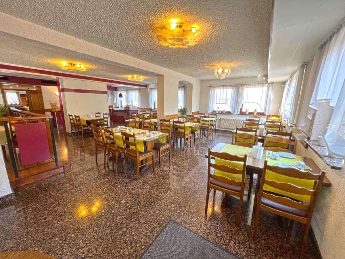 Hotel Und Restaurant Nehrener Hof Zewnętrze zdjęcie
